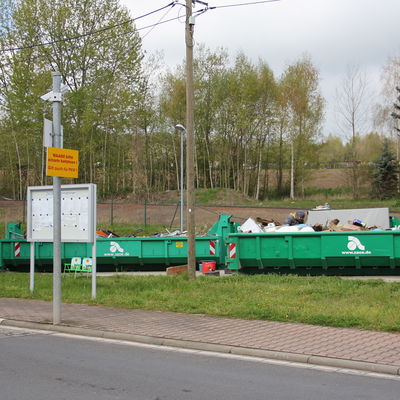 Auf der Umladestation Saugrund stehen Container für die unterschiedlichsten Abfallarten bereit.