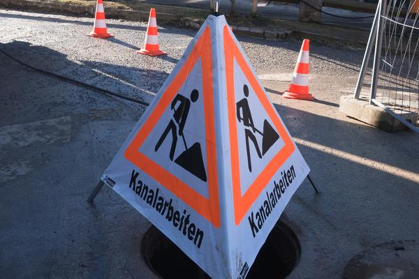 Achtung, Kanalarbeiten!