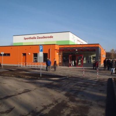 Neubau der Turnhalle auf der Ringstra�e