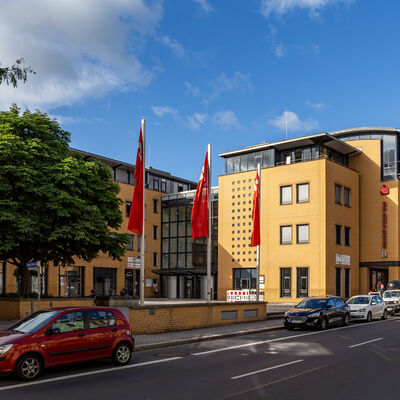 Sparkasse + Landratsamt-9665
