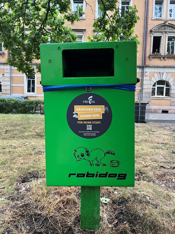 Hundeklo am Richard-Wagner-Platz