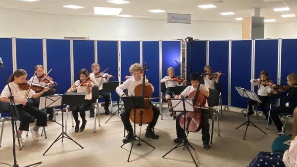 Das Fiedelmausorchester der Musikschule Freital
