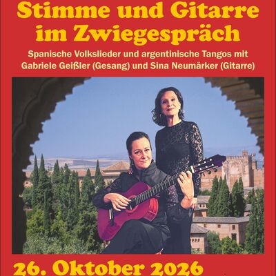 Gabriele Gei&szlig;ler (Gesang) und Sina Neum&auml;rker (Gitarre)