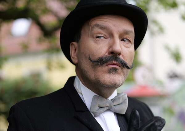 Monsieur Poirot & der schwarze Kaffee